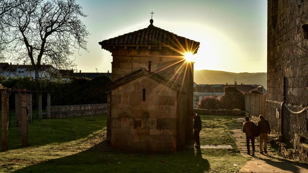 Equinoccio Capilla San Miguel de Celanova